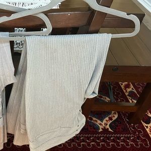 Banana Republic Wide leg editor trouser pant grey pin stripe 4R.